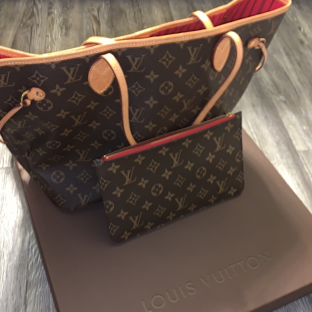 Louis Vuitton Neverfull MM